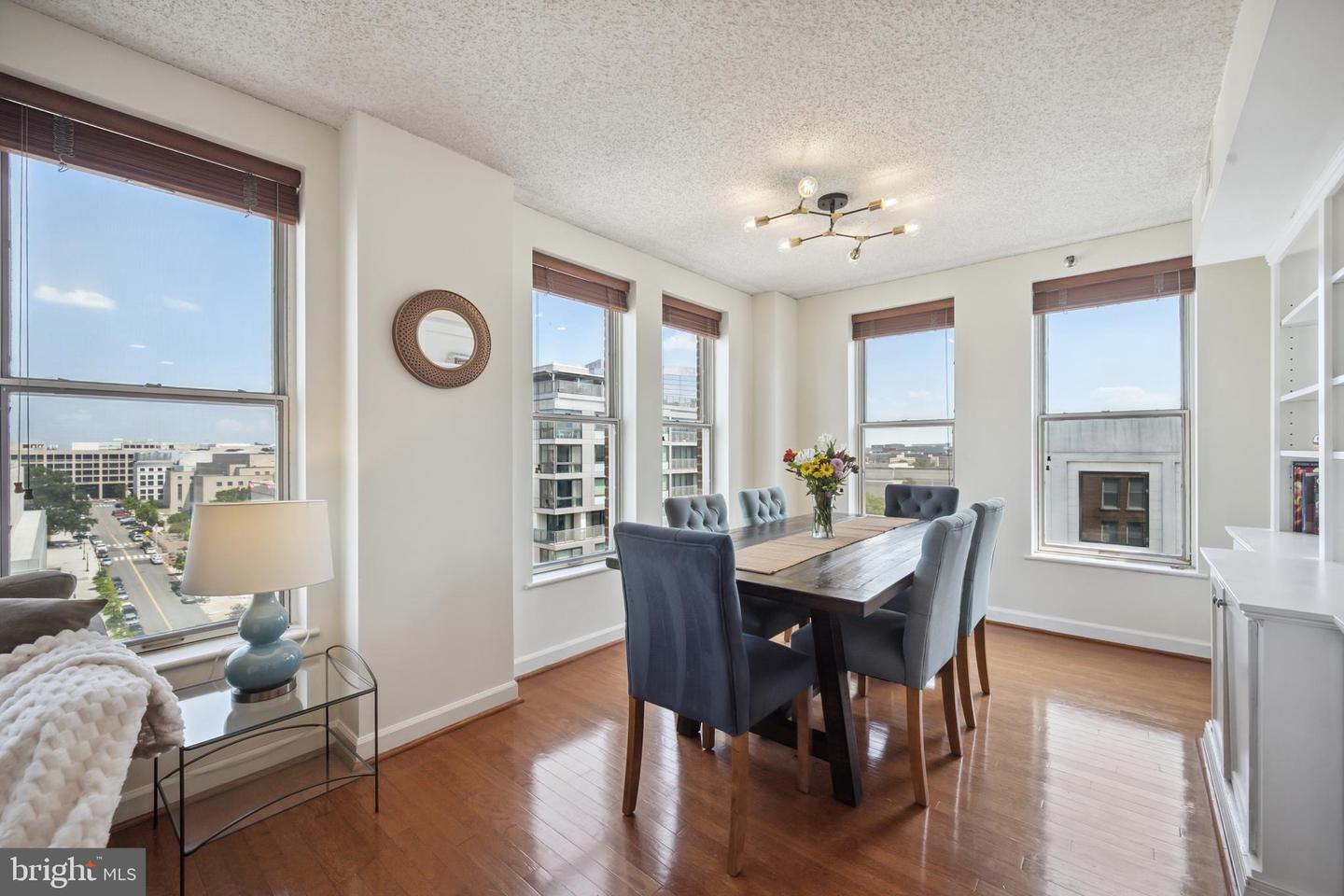 Property Photo:  601 Pennsylvania Avenue NW 1110  DC 20004 