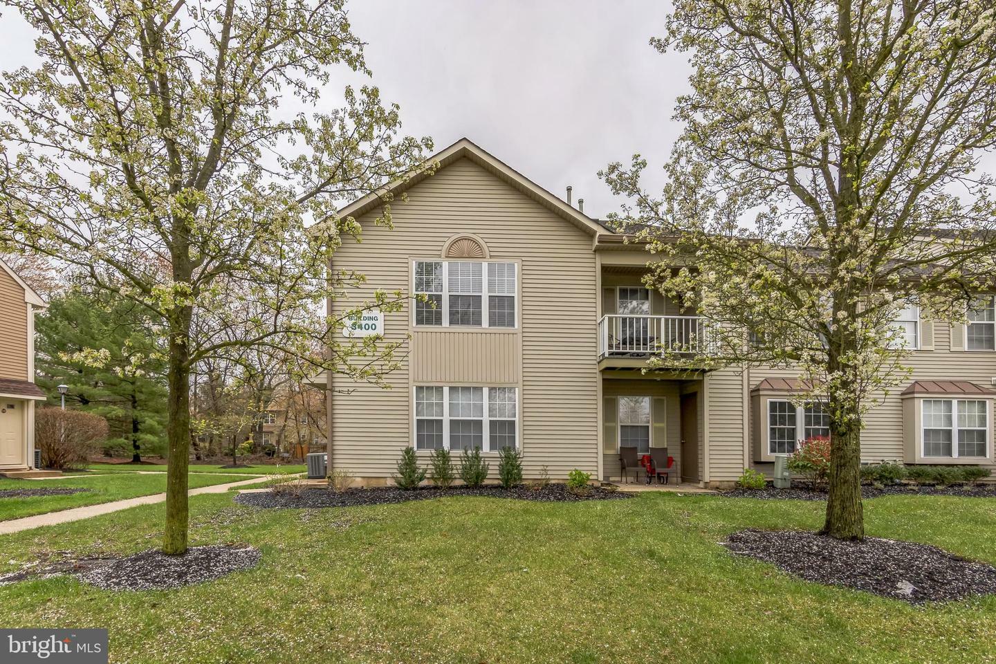 3402 Ramsbury Court 3402B  Mount Laurel NJ 08054 photo