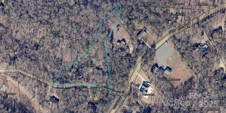 Property Photo:  104 Little River Trail  SC 29707 