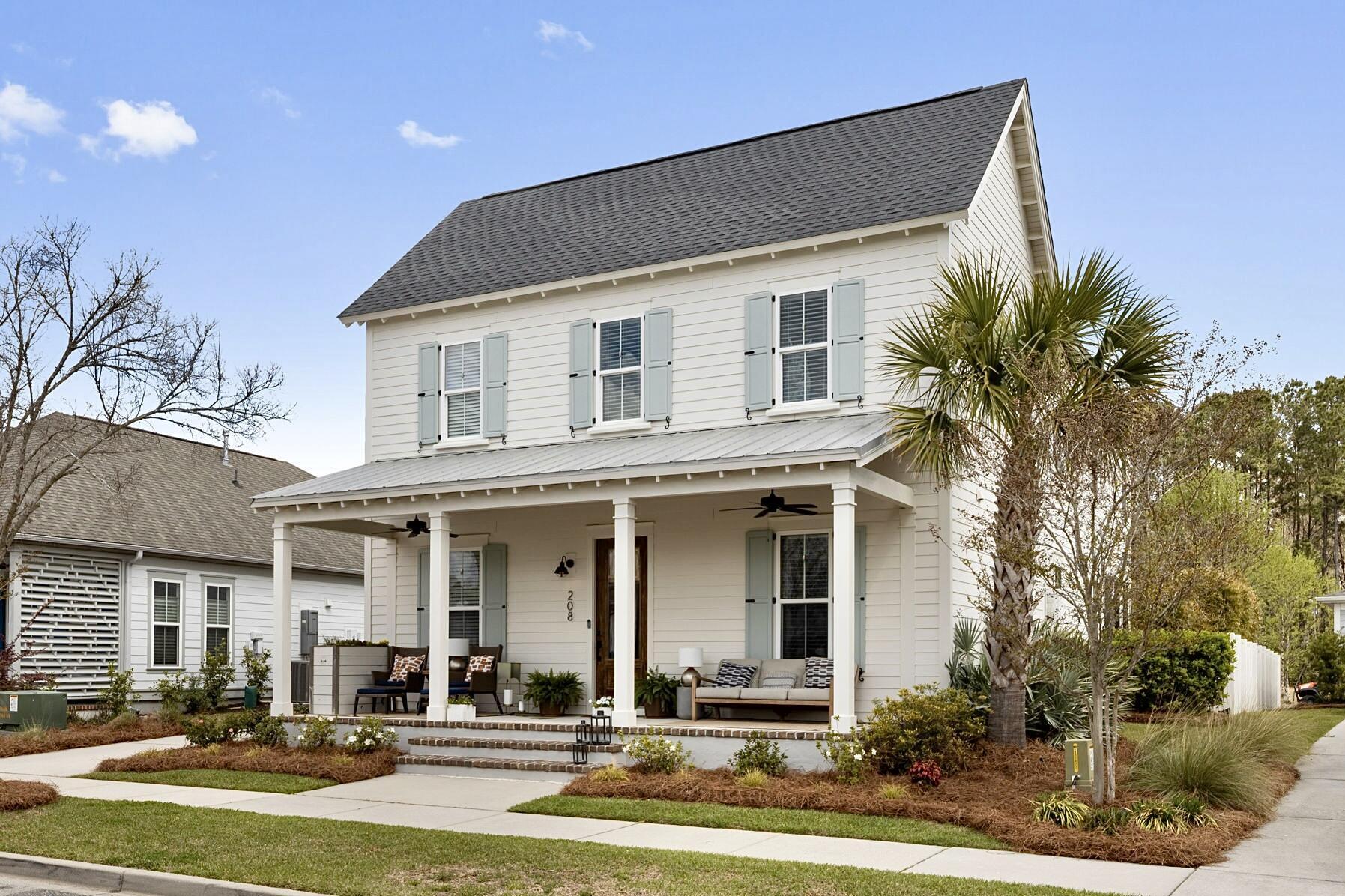 Property Photo: 208 Oakbend Street SC 29486
