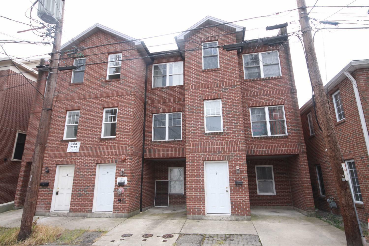 14 S Poplar Street  Oxford OH 45056 photo