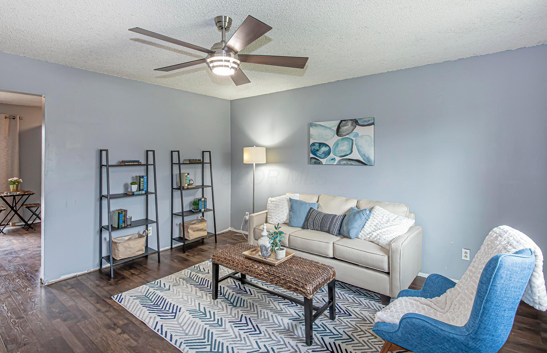 Property Photo:  2921 Arendell Court  OH 43231 