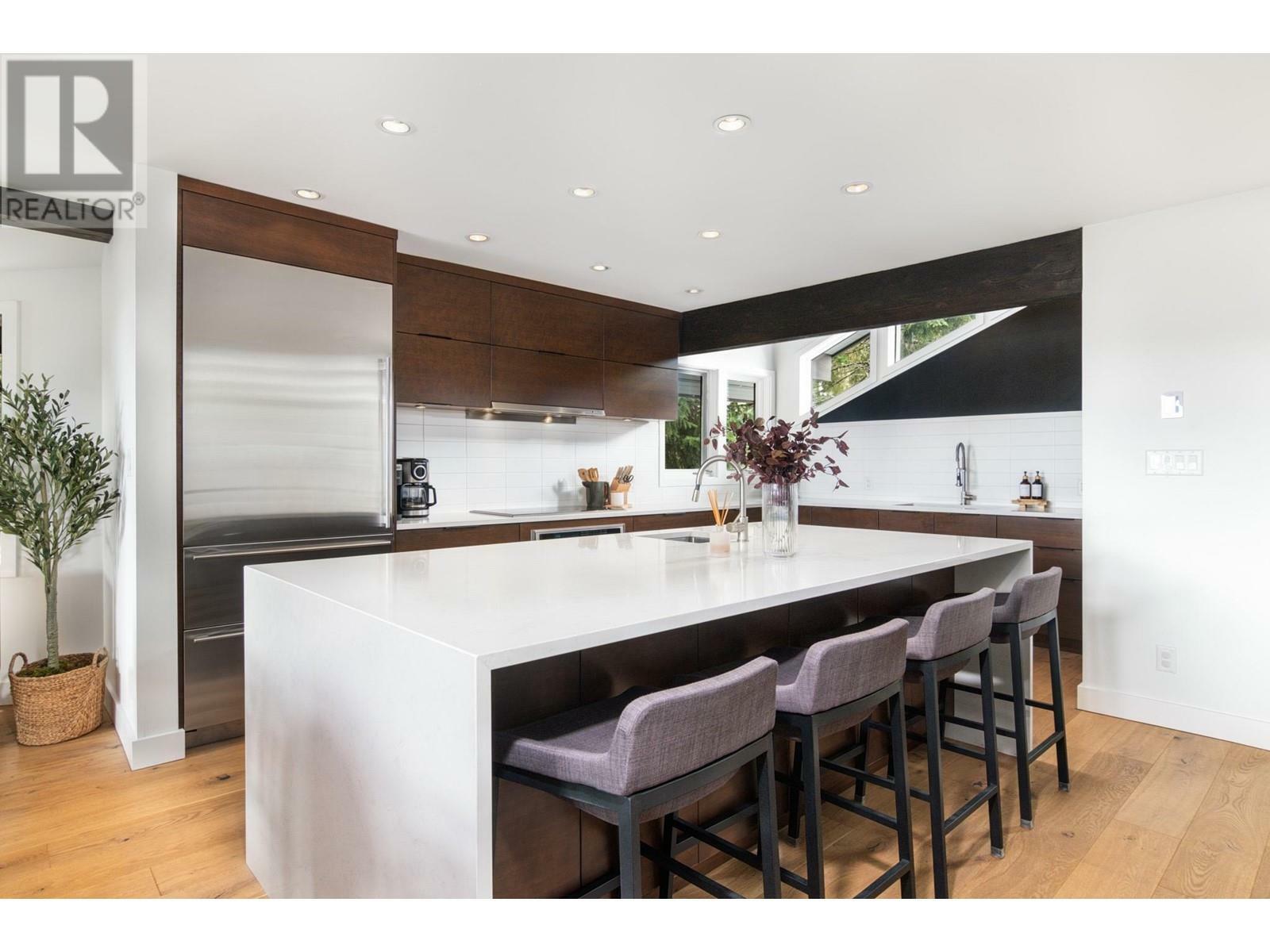 Property Photo: 3369 Panorama Ridge BC V8E 0B8