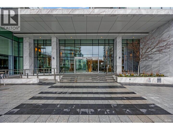 Photo de la propriété:  6633 Pearson Way 1302  BC V7C 0C4 