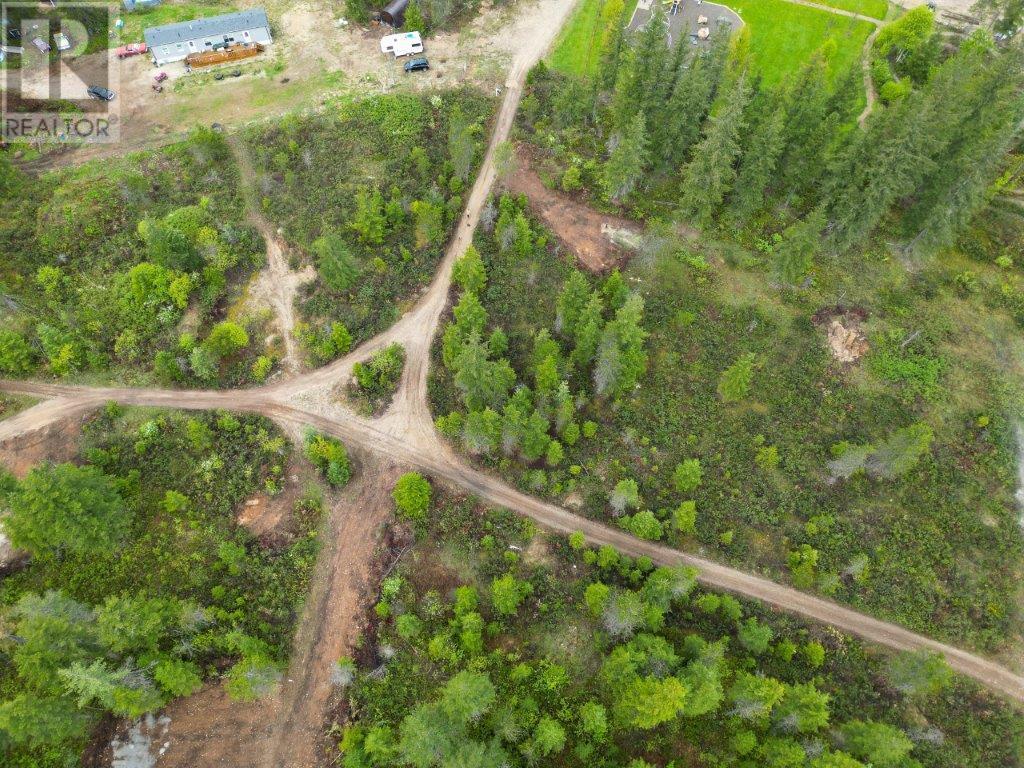 Photo de la propriété: 4103 Balsam Way BC V0E 2J0