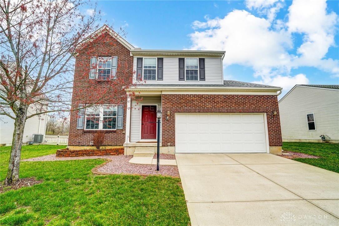 Property Photo: 712 Chapelgate Drive OH 45324