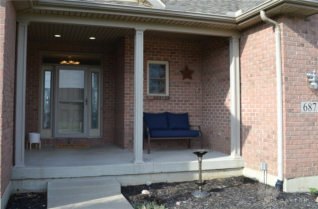Property Photo:  687 Loxley Lane  OH 45373 