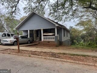 Property Photo:  1401 Juniper Street  GA 30240 