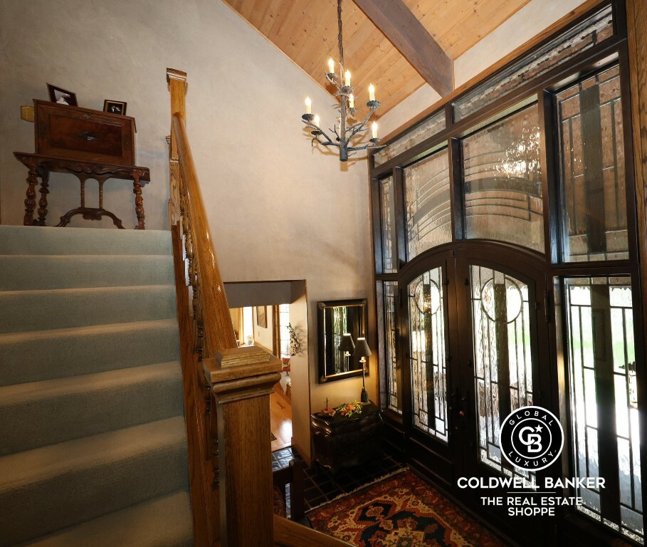 Property Photo: 1735 E Parallel Road KS 67846