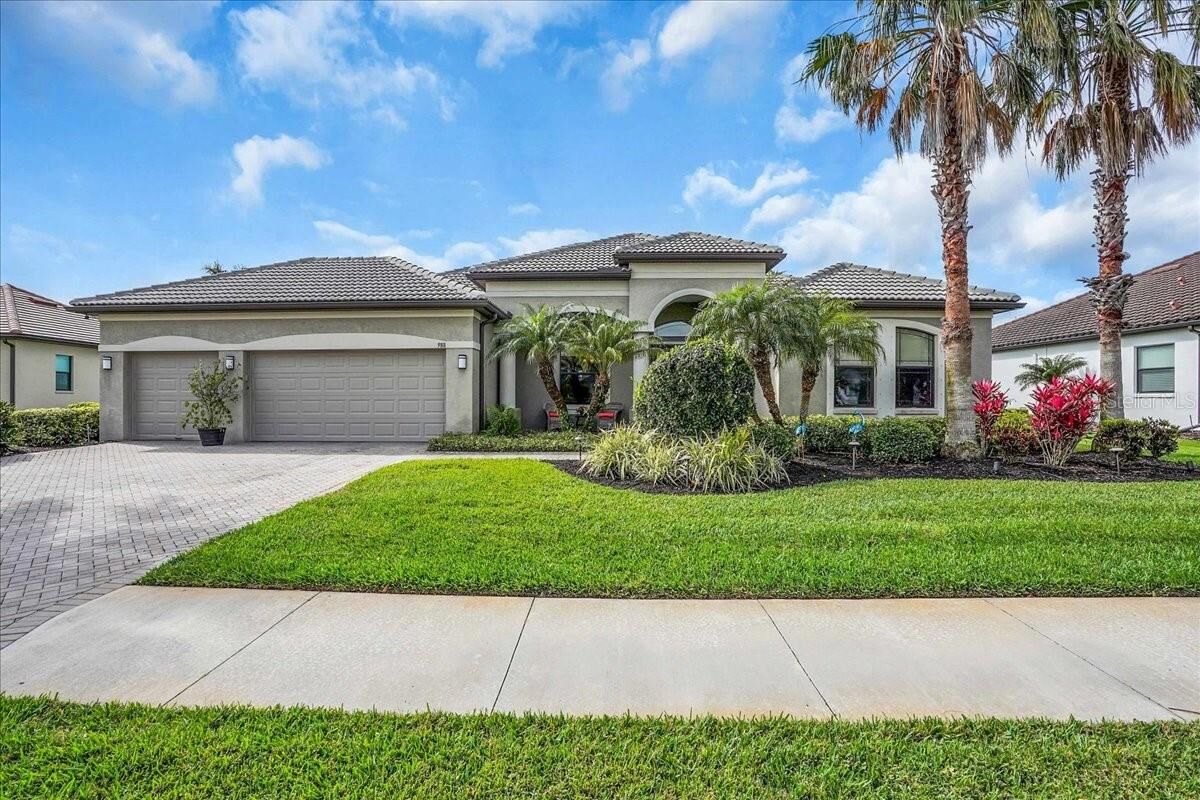 Property Photo: 988 145th Street Circle NE FL 34212