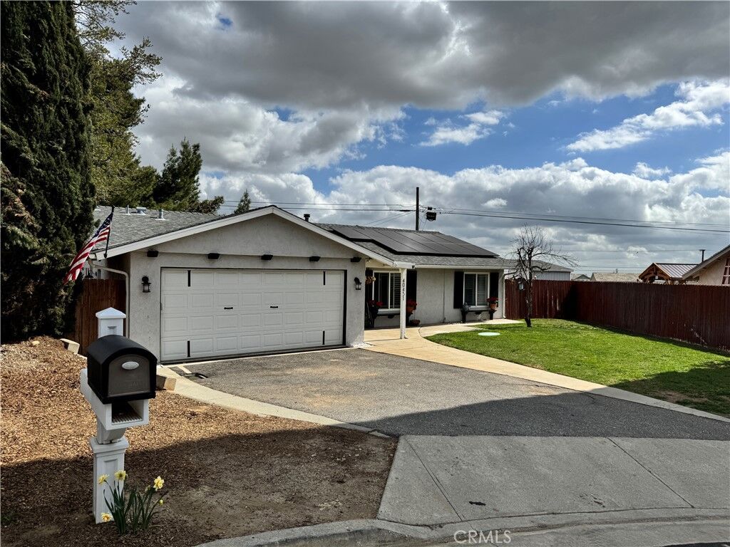 Property Photo: 40451 Rome Beauty Way CA 92223