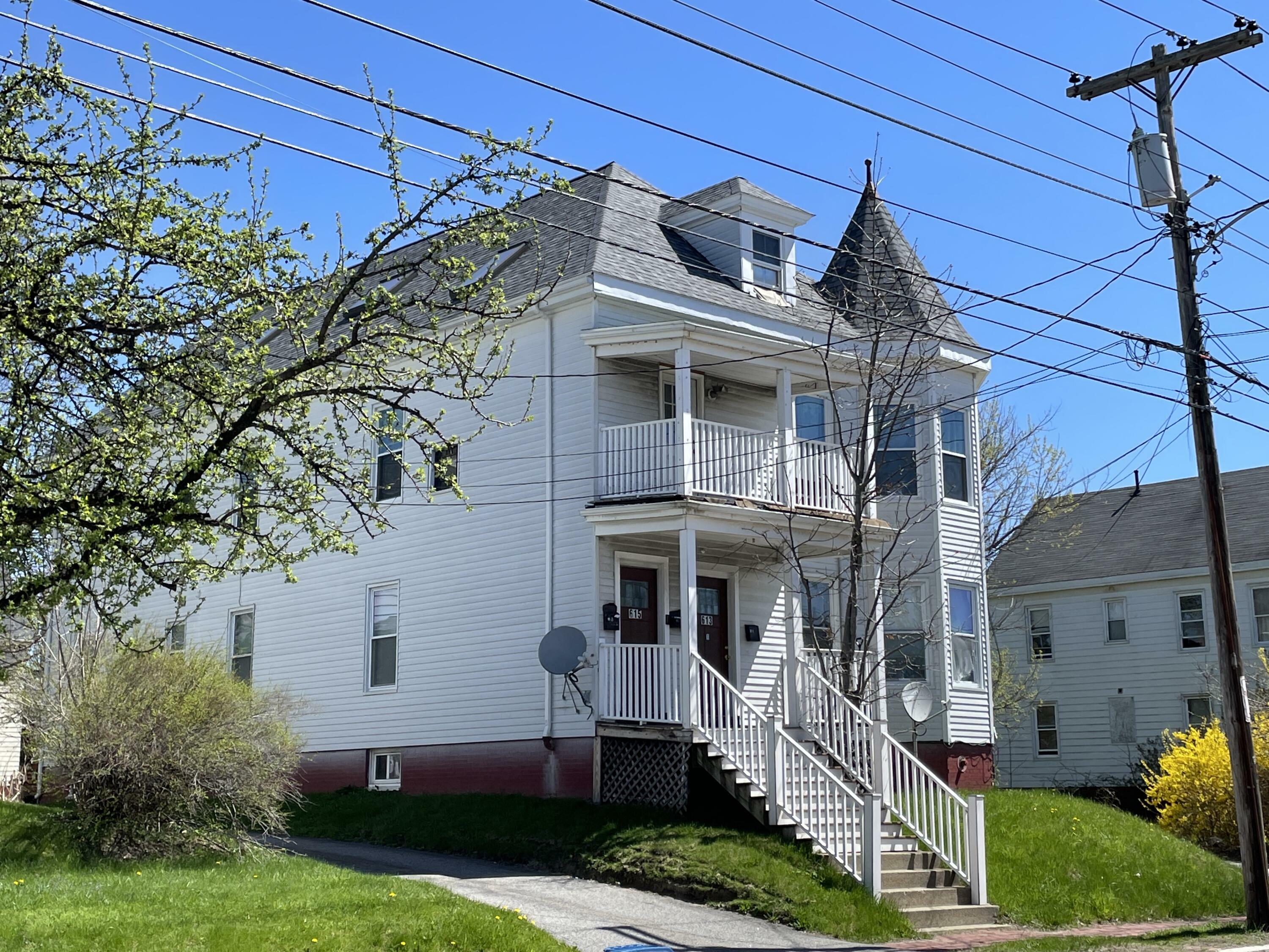 613 Washington Avenue  Portland ME 04103 photo