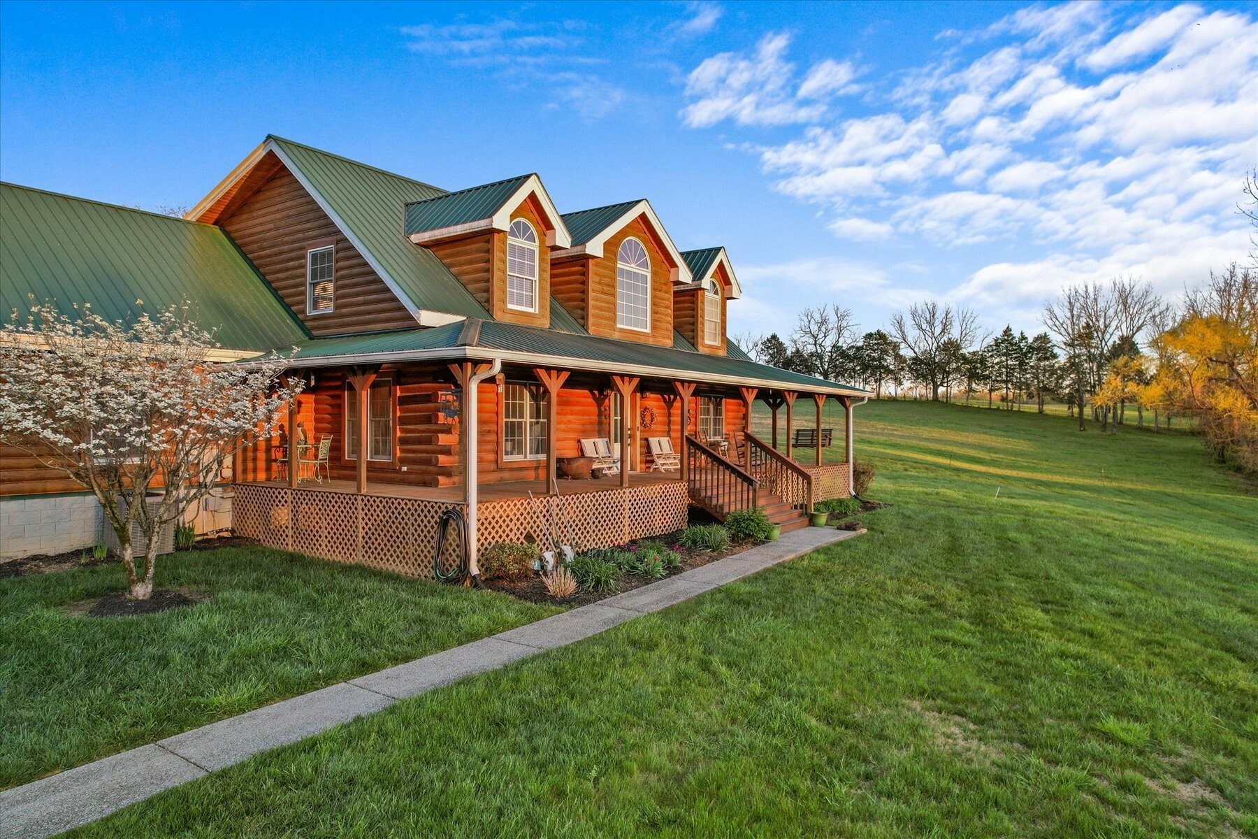Property Photo: 1661 Martha Leeville Rd TN 37090