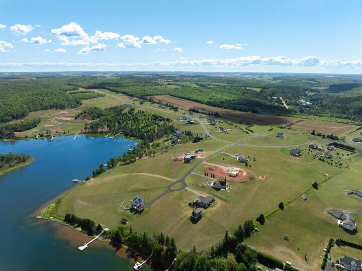 Photo de la propriété:  C-18 Riverbend Lane  PE C0A 1E0 