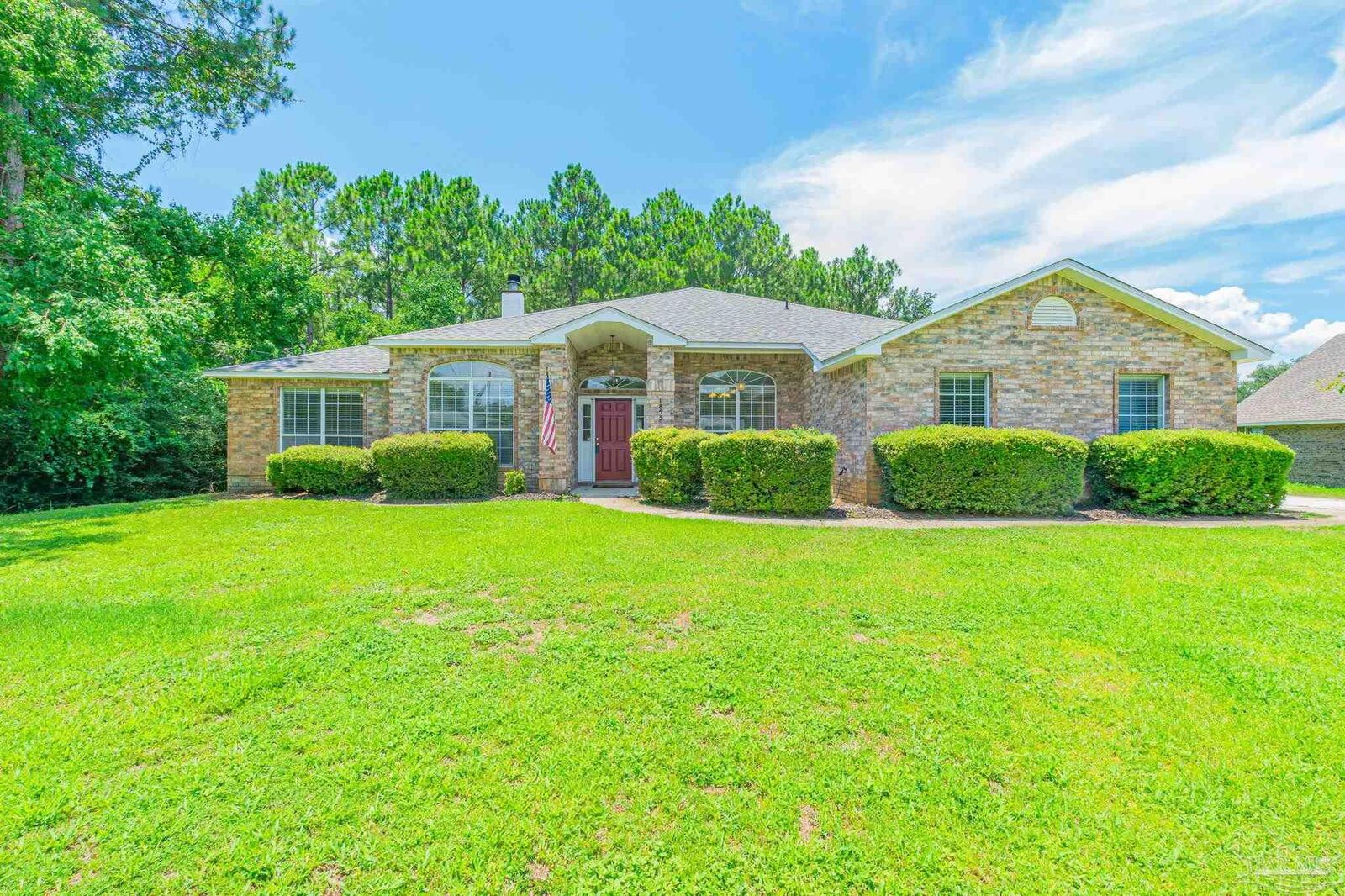 Property Photo:  1855 Sparrow Ln  FL 32566 