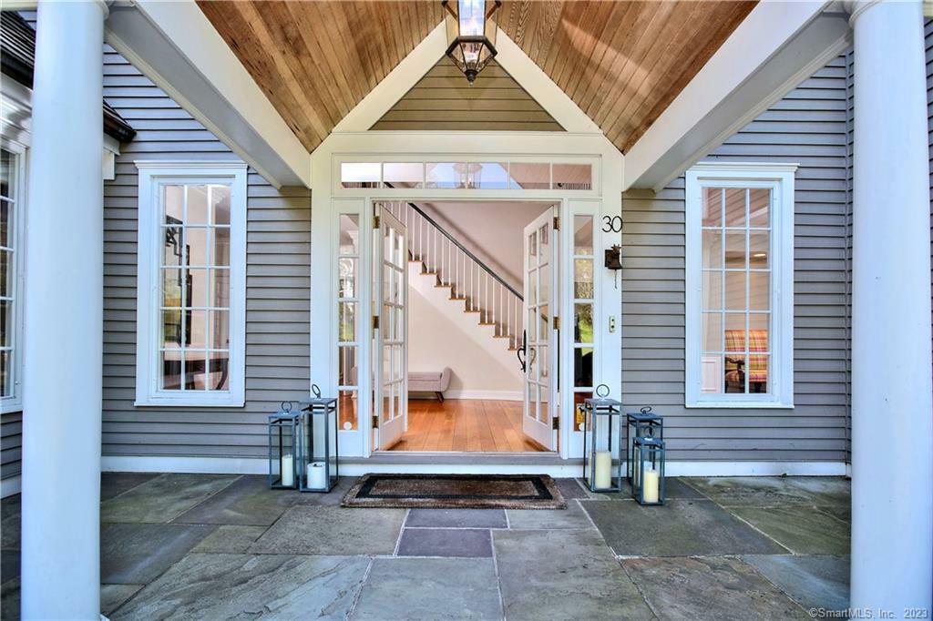 Property Photo: 30 Soundview Farm Road CT 06883