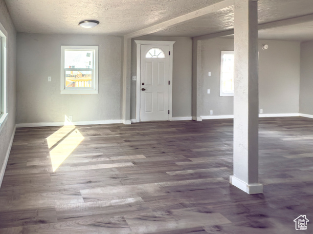 Property Photo: 425 N Esquire Pkwy 31 UT 84513