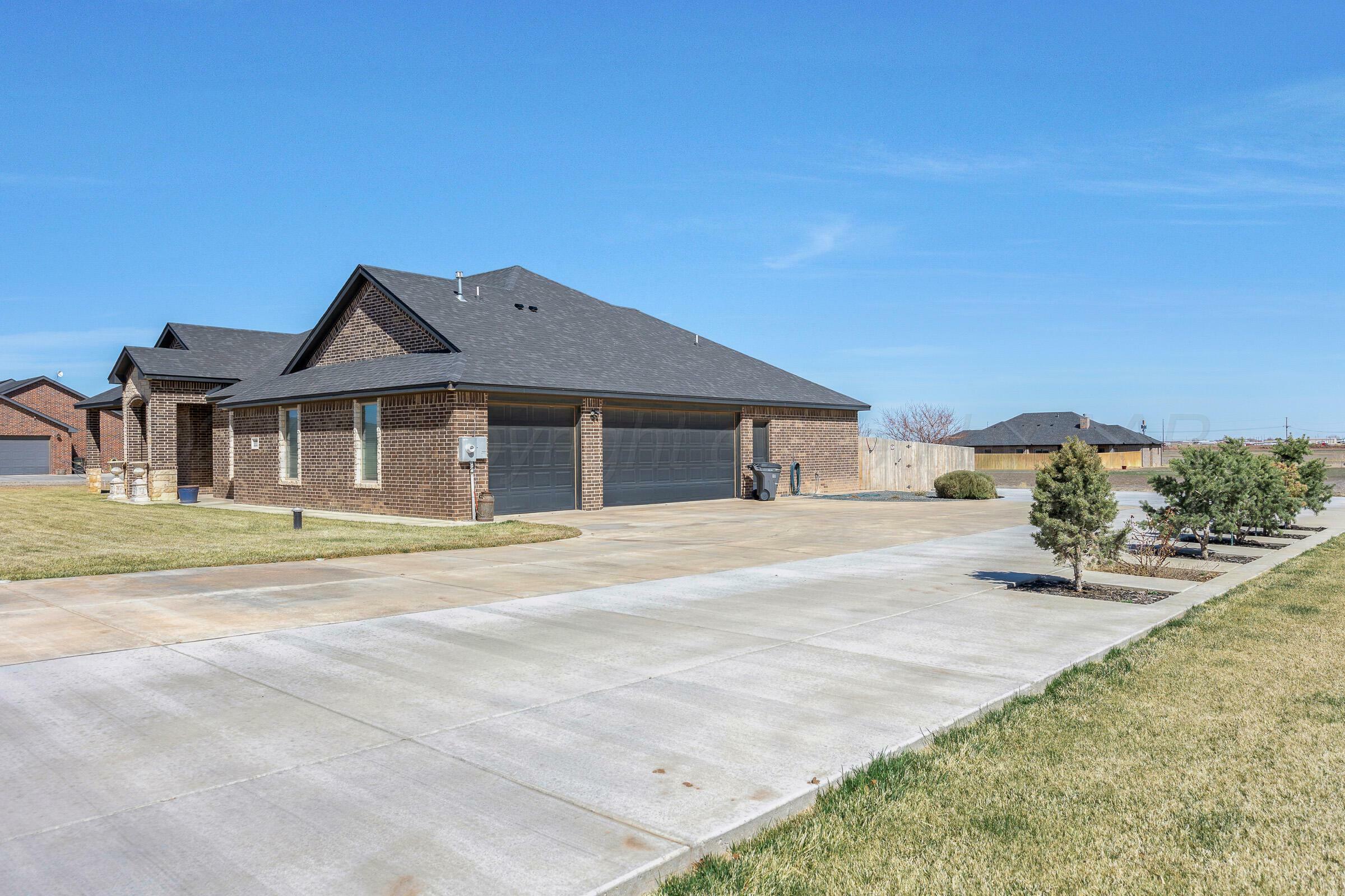 Property Photo: 15371 Jack Cook TX 79119-1515