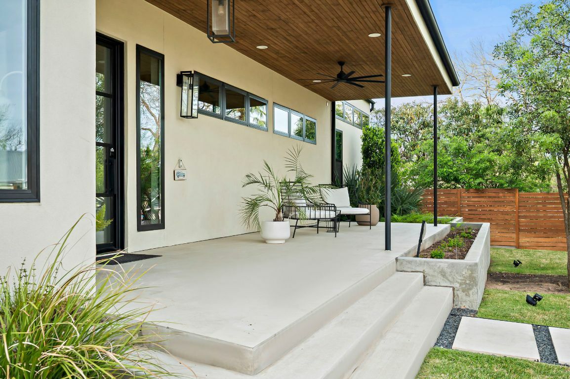 Property Photo:  2116 Kenwood Avenue  TX 78704 
