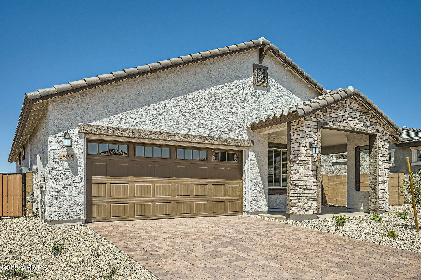 Property Photo: 25188 N 174th Avenue AZ 85387