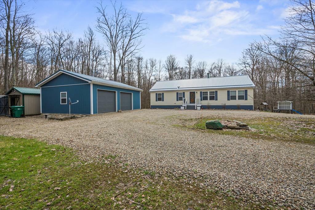 Property Photo: 47345 Murphy Trl PA 16354