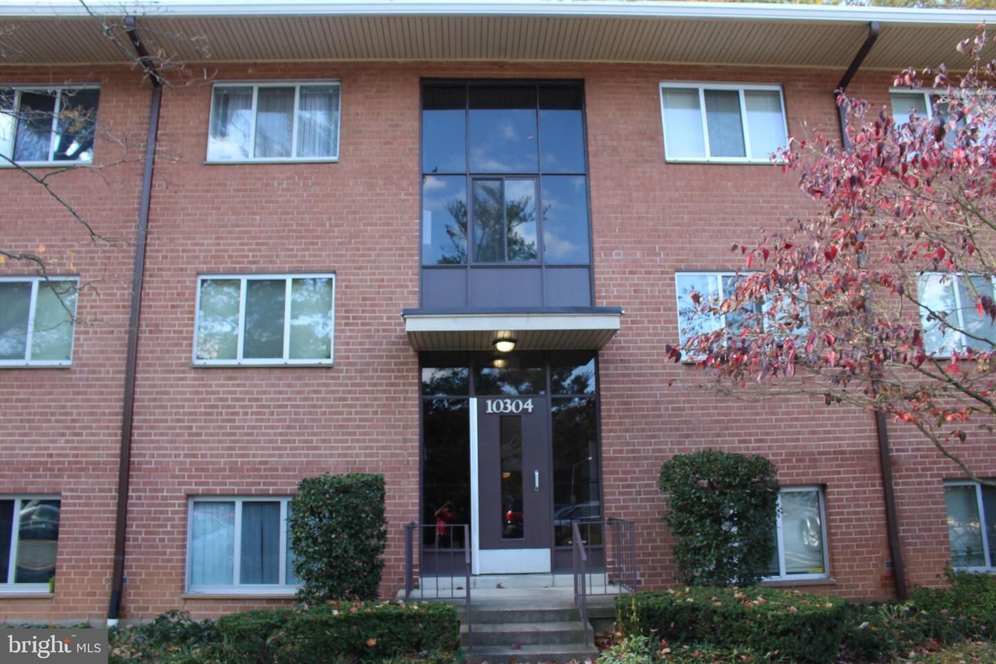 Property Photo: 10304 Rockville Pike 302 MD 20852