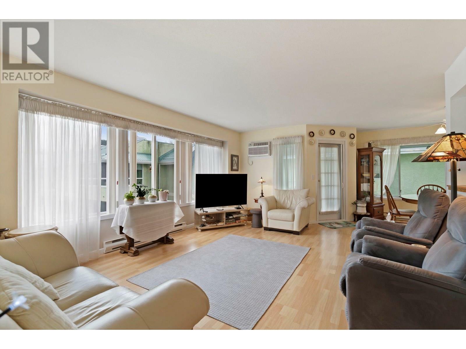 Photo de la propriété: 780 Houghton Road 412 BC V1X 5G7