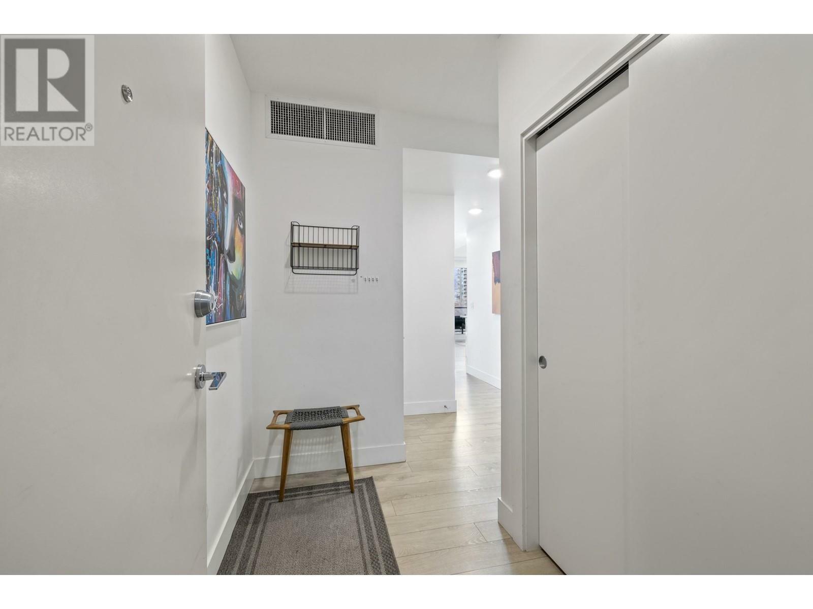 Property Photo: 1232 Ellis Street 503 BC V1Y 1Z4