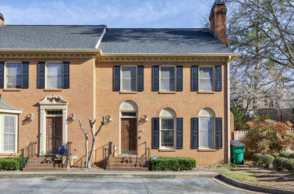 Property Photo: 272 Windsor Parkway GA 30342