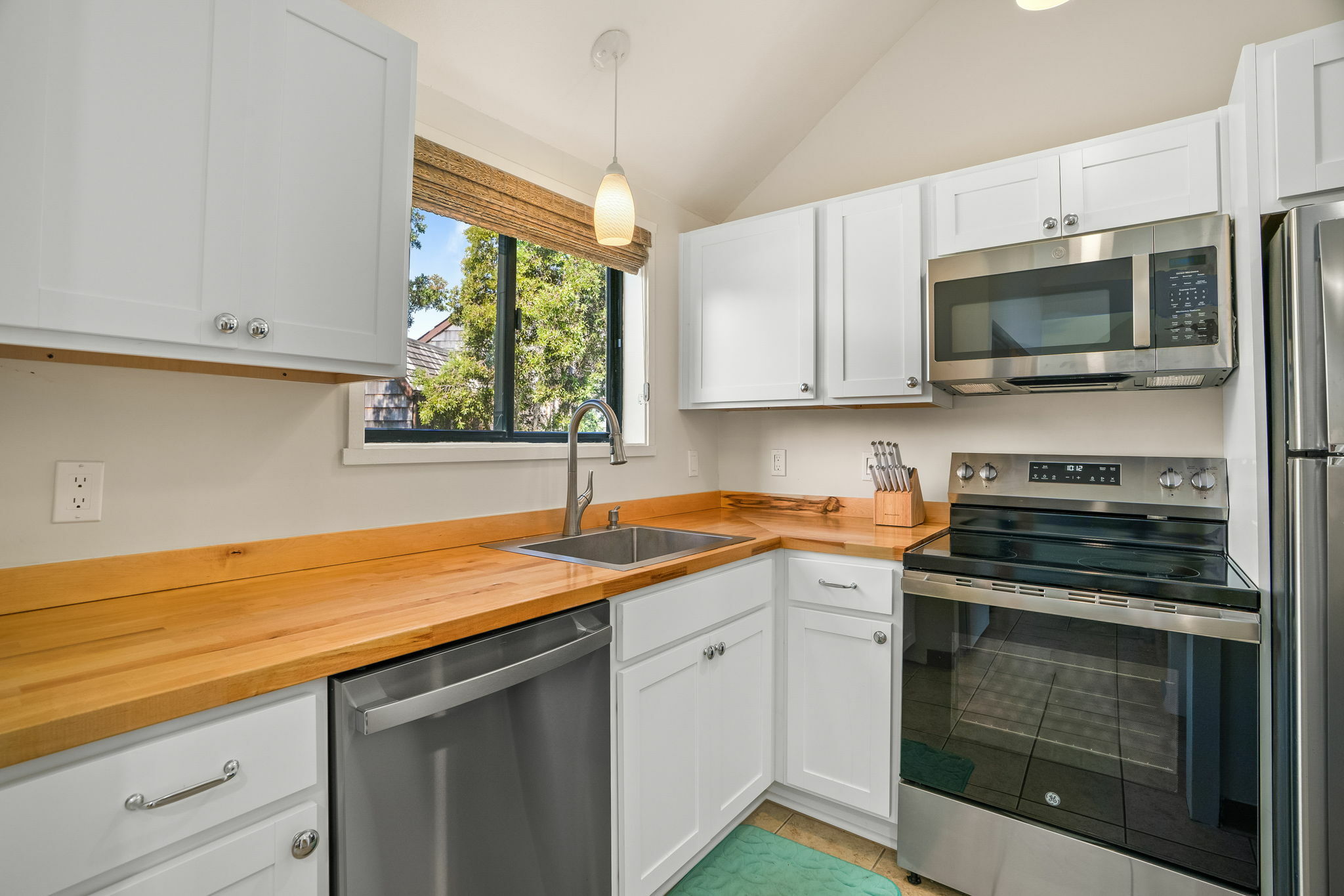 Property Photo: 3700 Kamehameha Rd G5 HI 96722