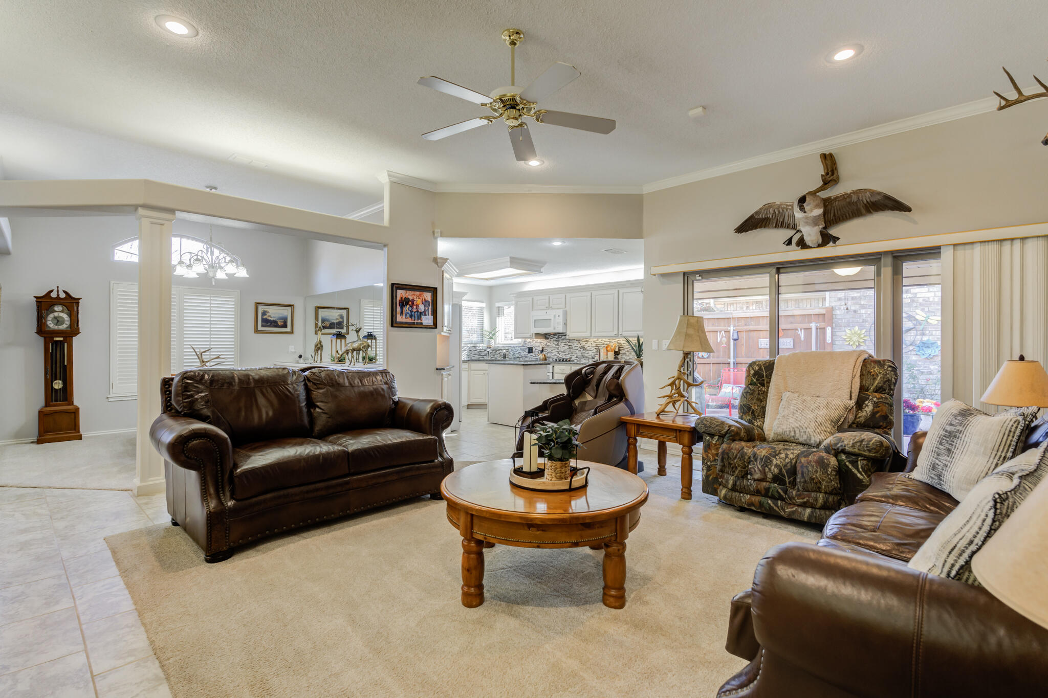 Property Photo: 6910 Freeport Avenue TX 79424