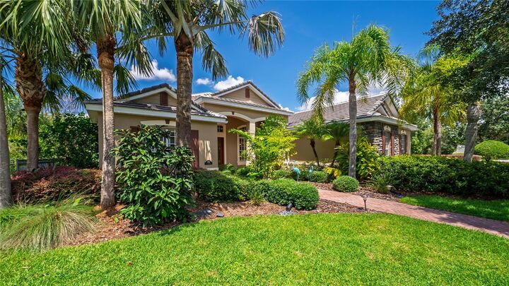 Property Photo: 2021 Stefano Court FL 32757