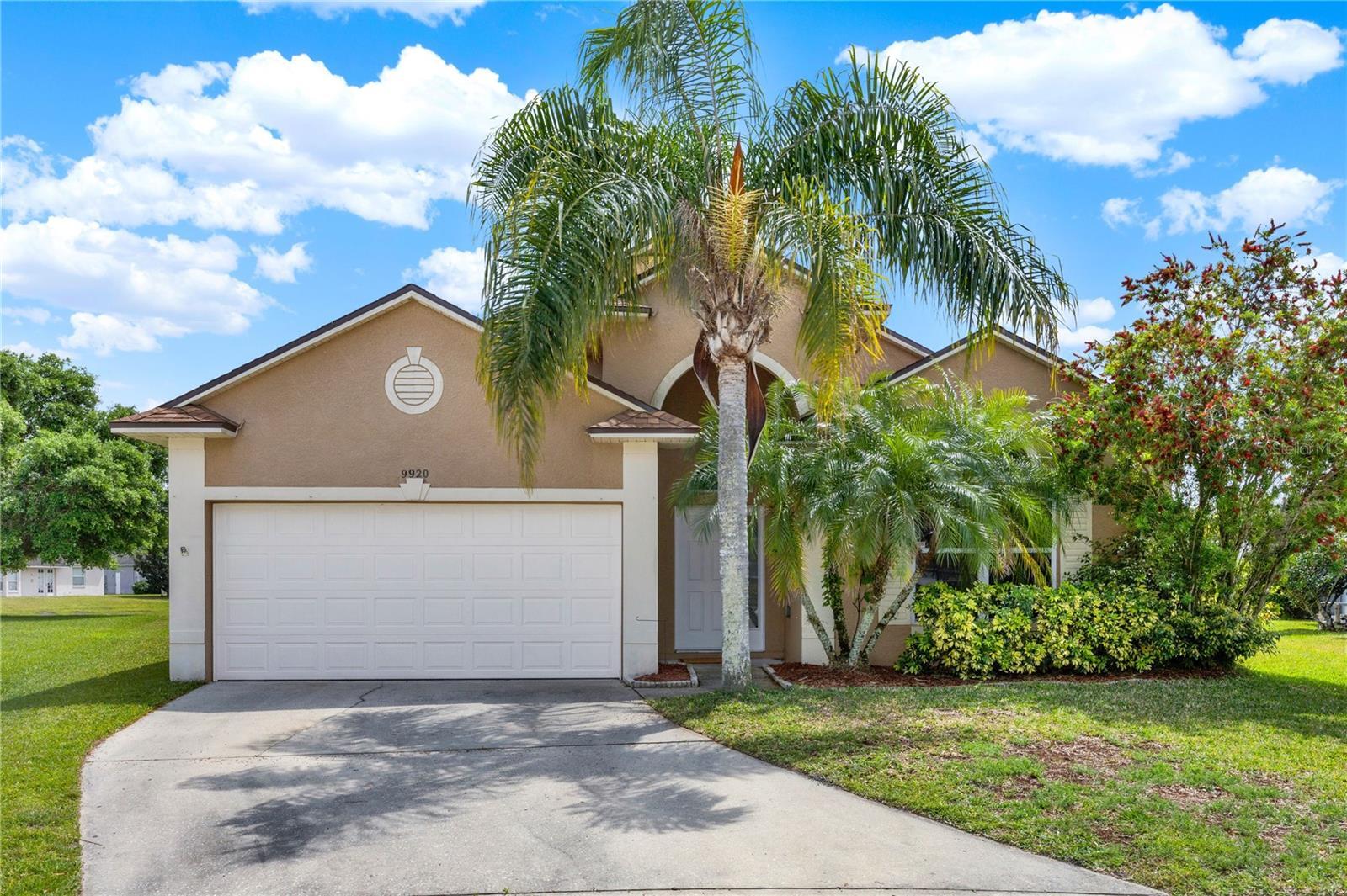 Property Photo: 9920 Kona Isle Court FL 32817