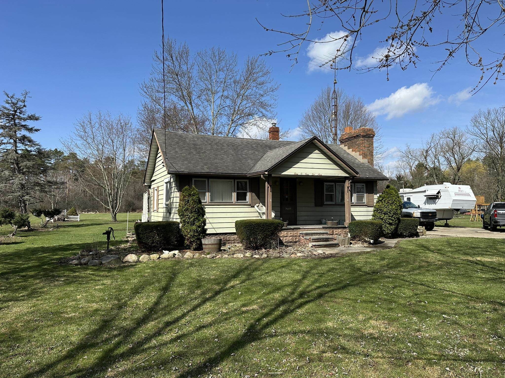 Property Photo: 10129 N Clio Road MI 48420