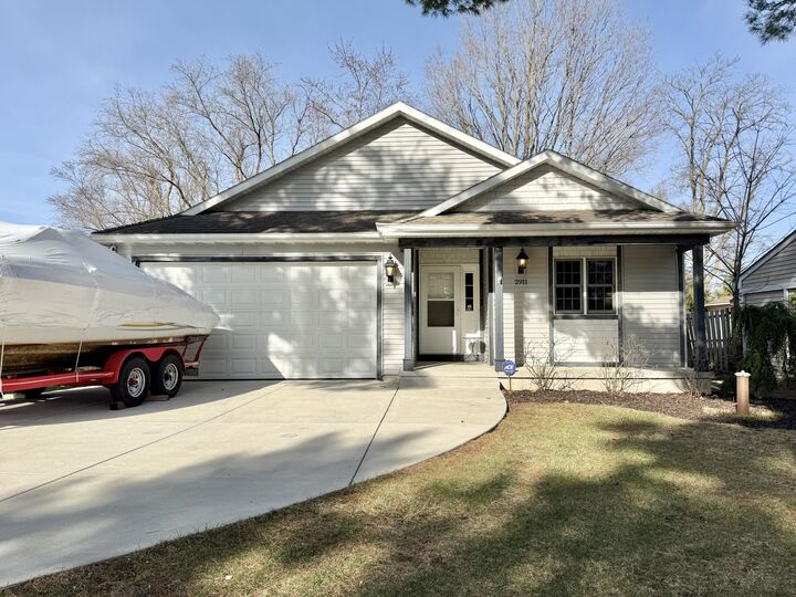 2911 Darlington St  Delavan WI 53115 photo