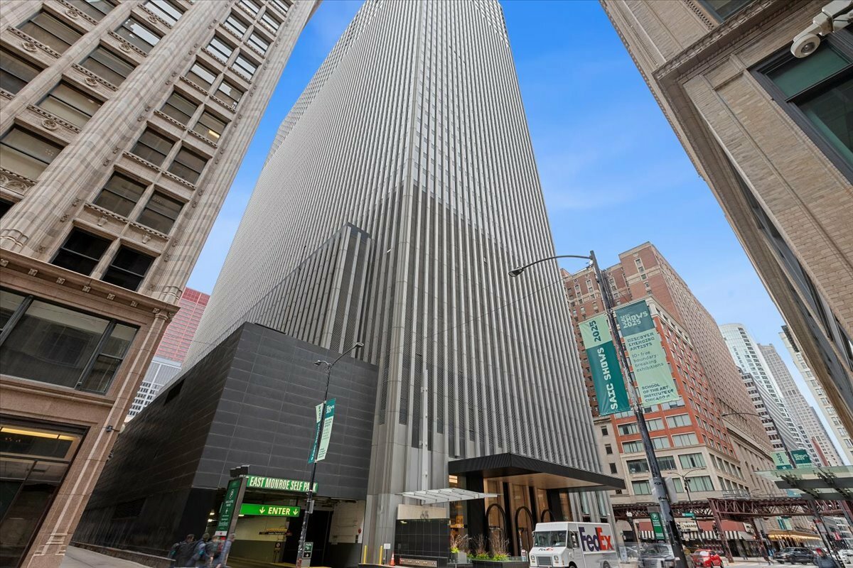 Property Photo: 65 E Monroe Street 4315 IL 60603