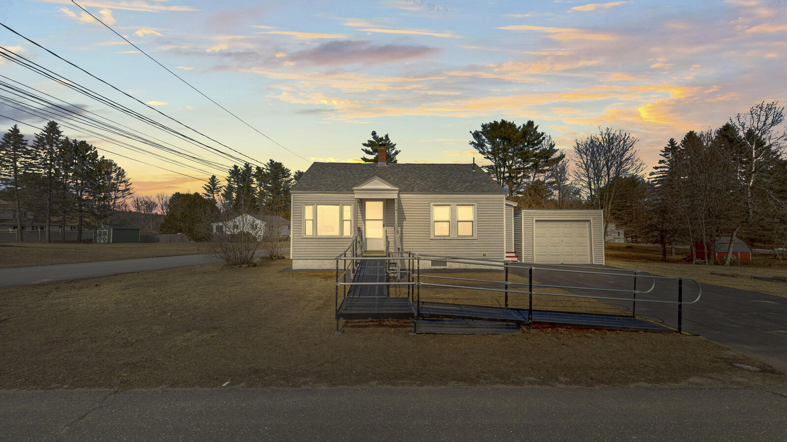 Property Photo:  116 Grove Street  ME 04240 