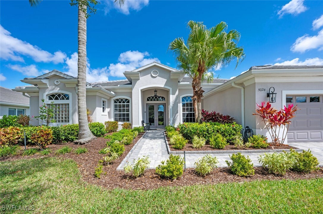 Property Photo: 5024 Castlerock Way FL 34112