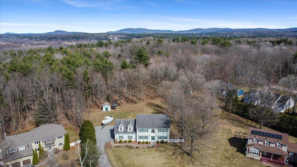 Property Photo: 551 North Harbor Road VT 05446