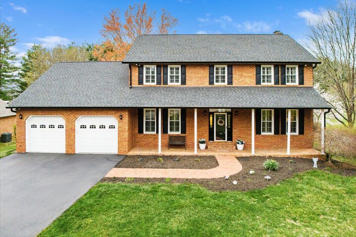 102 Mateer Circle  Blacksburg VA 24060 photo