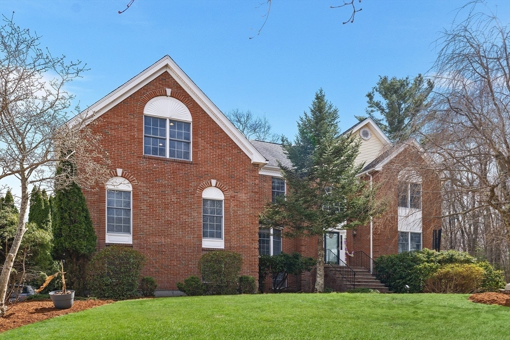 138 Fairview St  Holliston MA 01746 photo