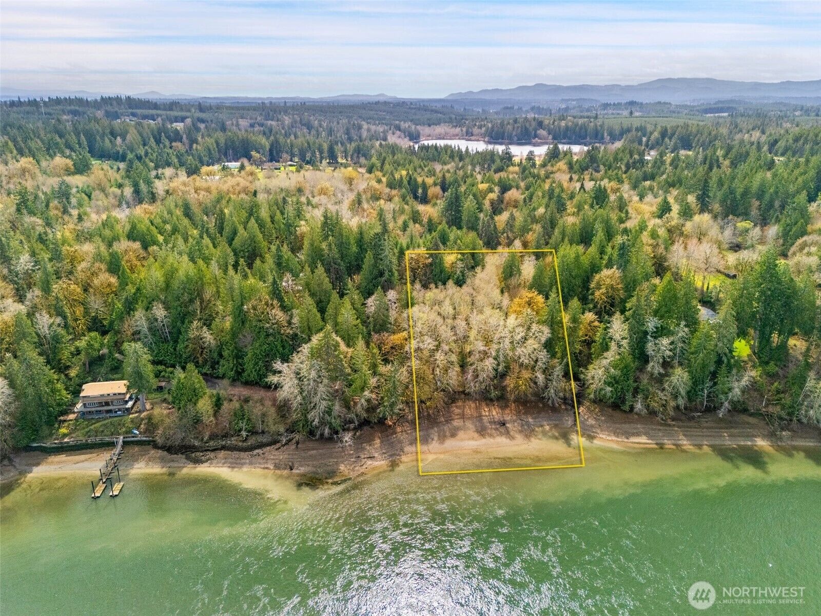Property Photo:  4 Xx SE Sea Der Hok Lane  WA 98584 