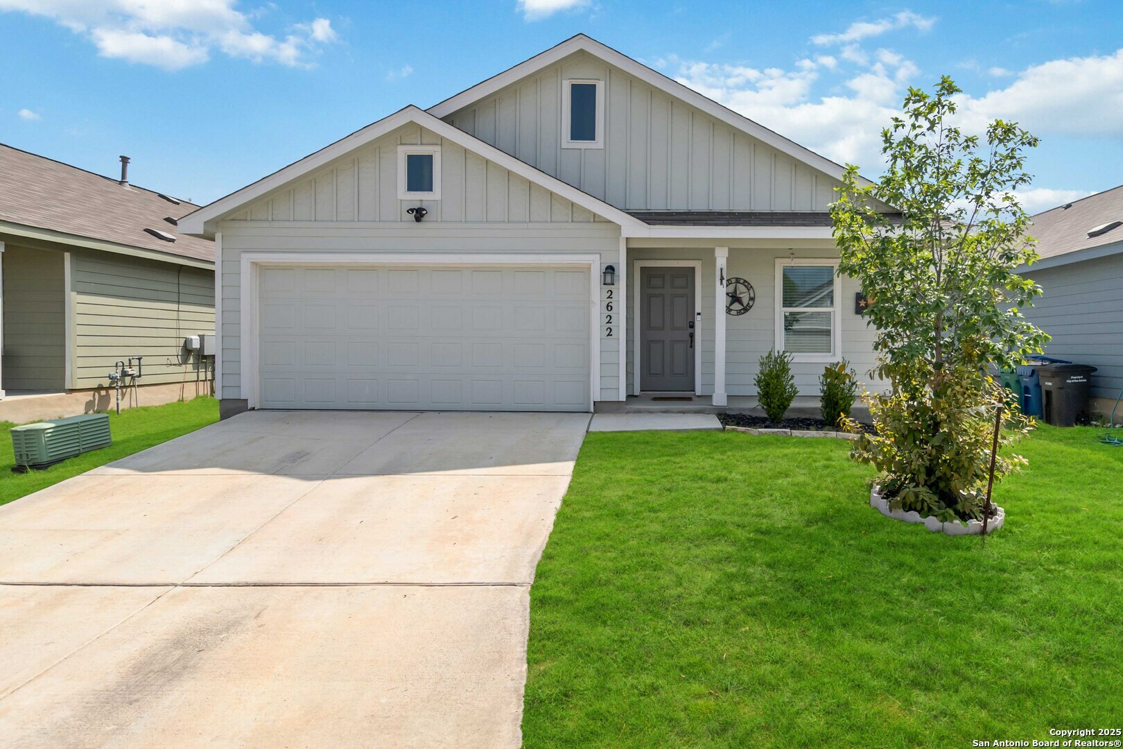 Property Photo: 2622 Robles TX 78226