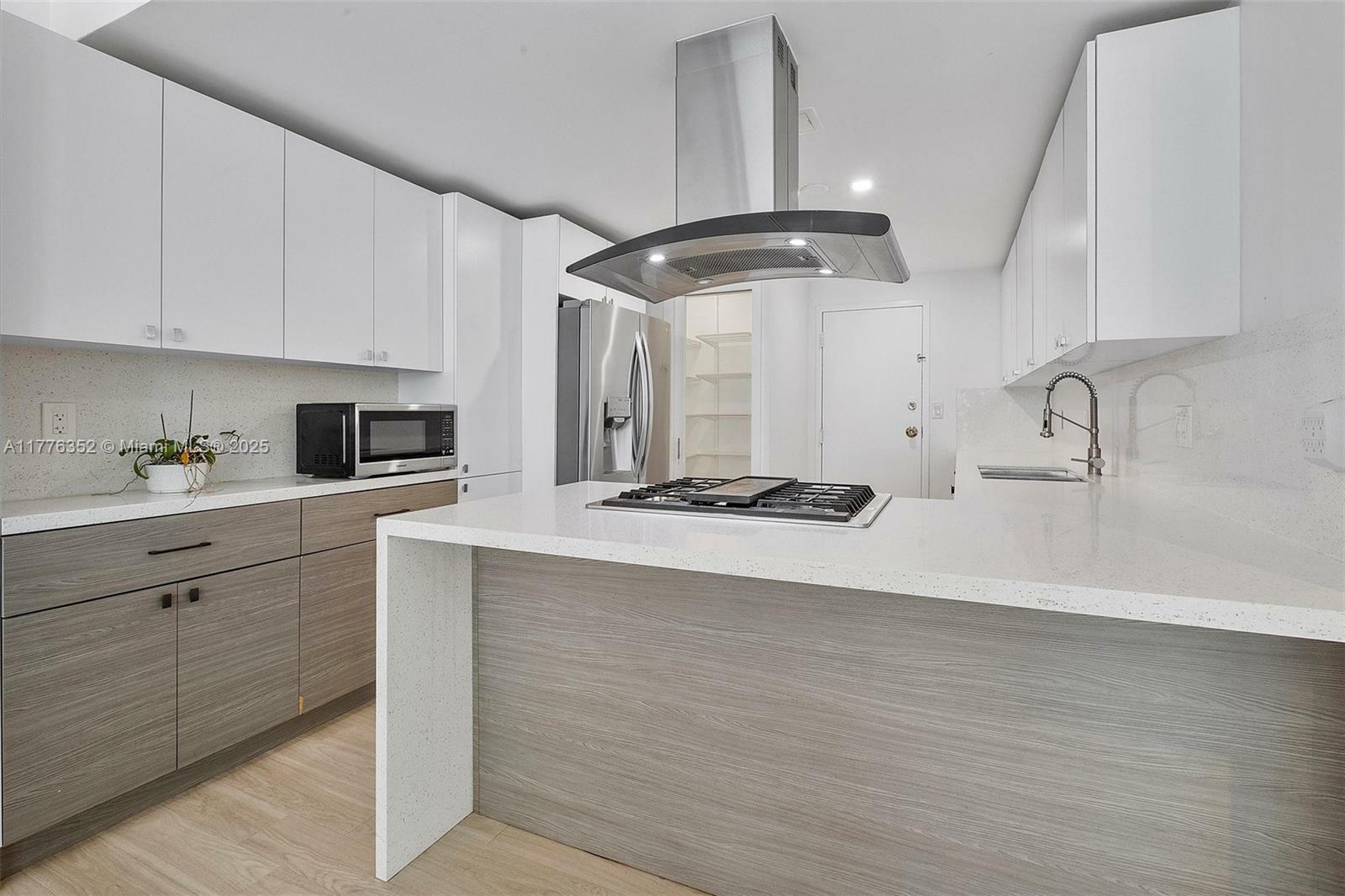 700 Biltmore Way 402  Coral Gables FL 33134 photo