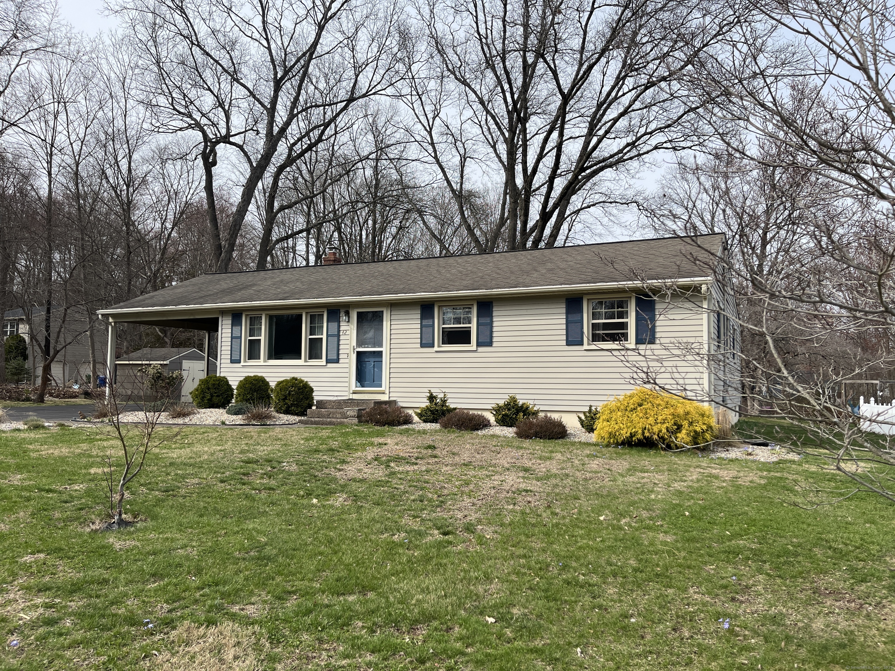 Property Photo: 42 Fritz Place CT 06492