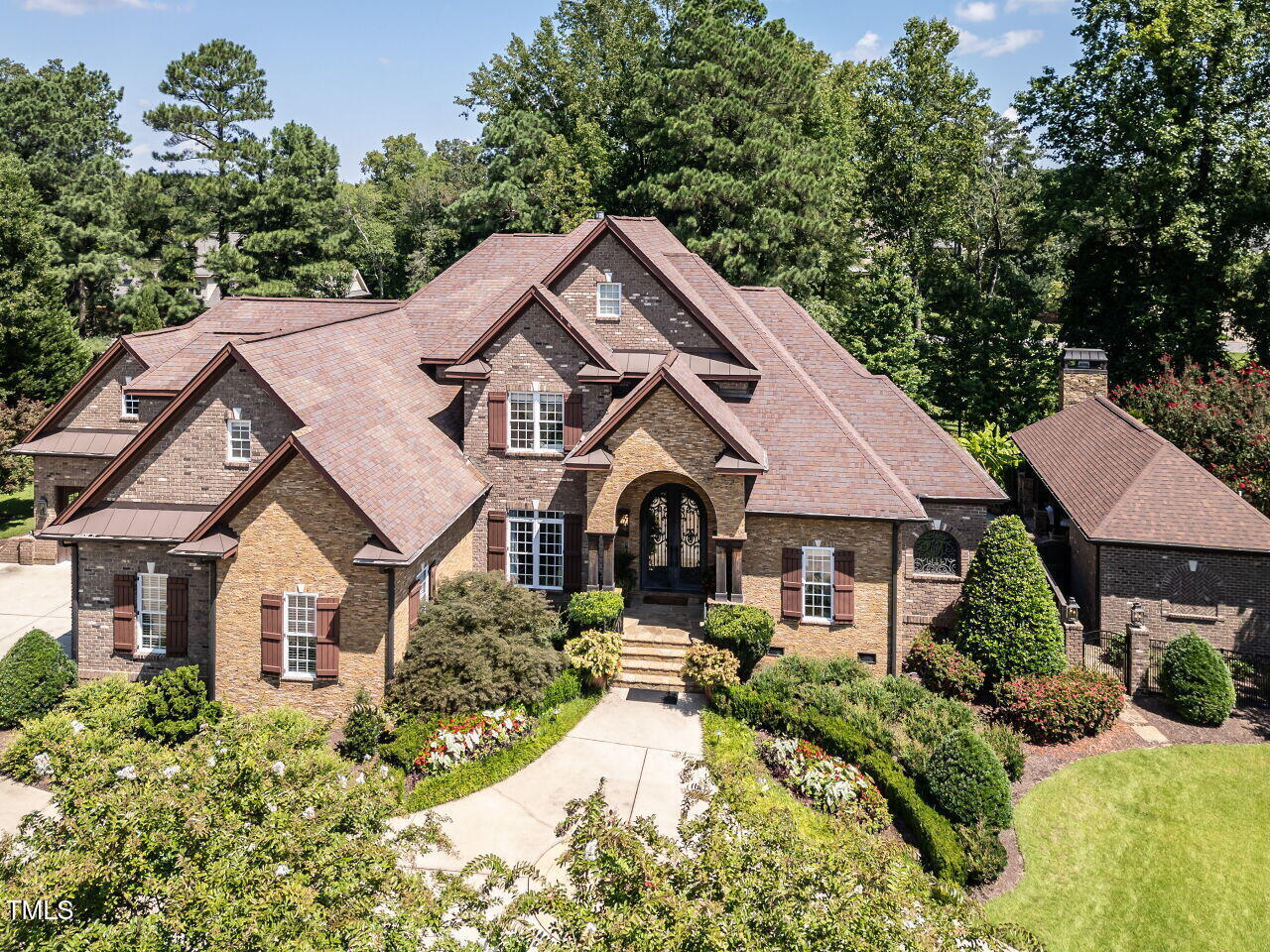 Property Photo: 3505 Jonaway Circle NC 27526
