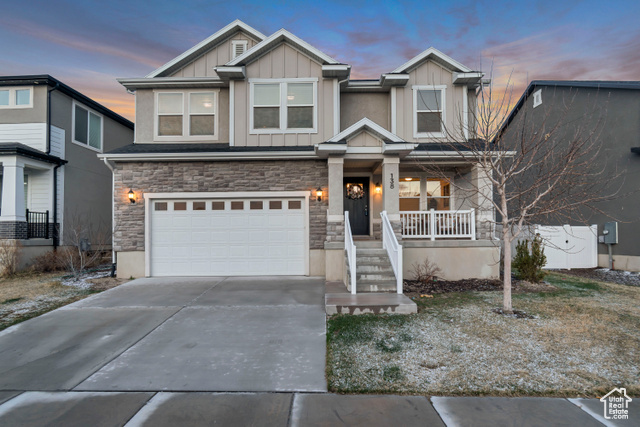 Property Photo: 138 N Valcrest Dr UT 84045