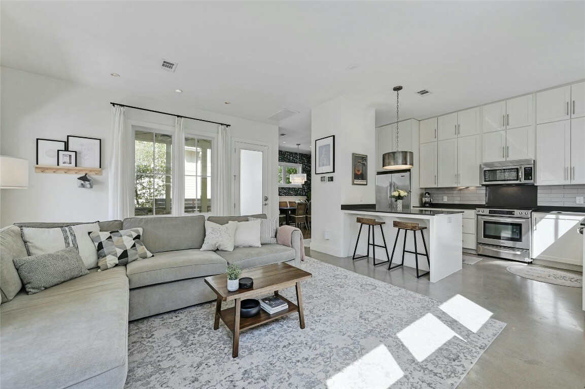 Property Photo: 708 Cardinal Lane A TX 78704