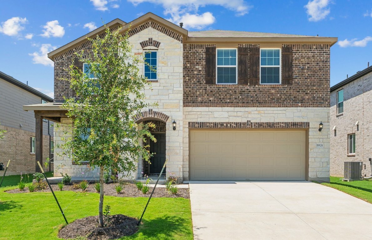 Property Photo: 16824 Santiaguillo Trce TX 78653