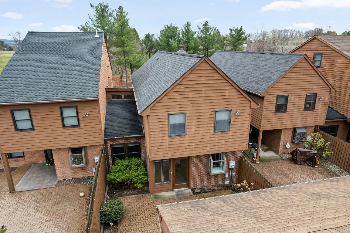 211 Patio Drive  Endicott NY 13760 photo